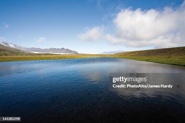 countryside along route 1 between kirkjubaejarklaustur and kalfafell, iceland - kalfafell iceland stockfoto's en -beelden