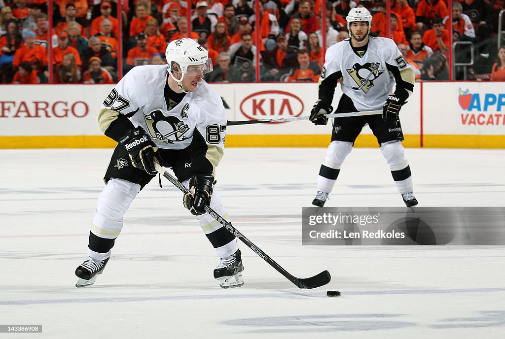 Pittsburgh Penguins v Philadelphia Flyers - Game Six