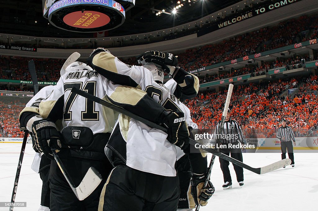 Pittsburgh Penguins v Philadelphia Flyers - Game Six