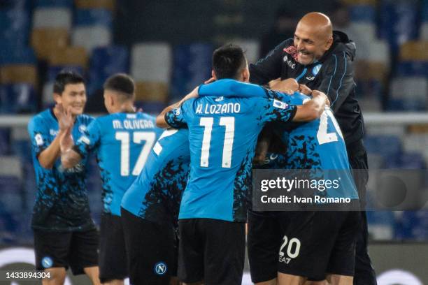 Luciano Spalletti and SSC Napoli players rejoice after during the Serie A match between SSC Napoli and Bologna FC at Stadio Diego Armando Maradona on...