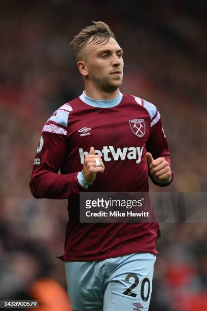 Jarrod Bowen of West Ham United looks on during the Premier League match between Southampton FC and West Ham United at Friends Provident St. Mary's...