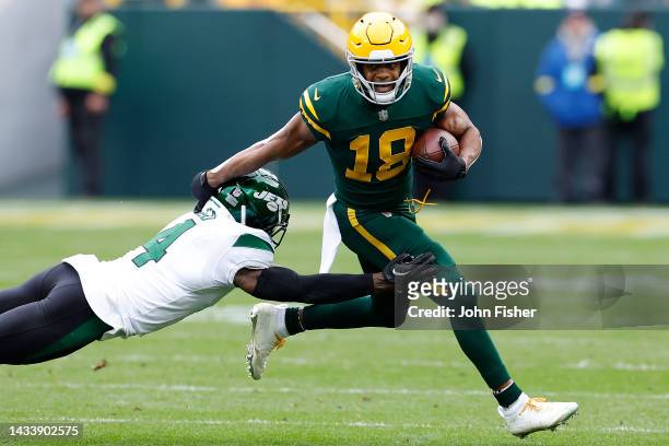 Randall Cobb of the Green Bay Packers runs for yardage in the second quarter of a game against the New York Jets at Lambeau Field on October 16, 2022...