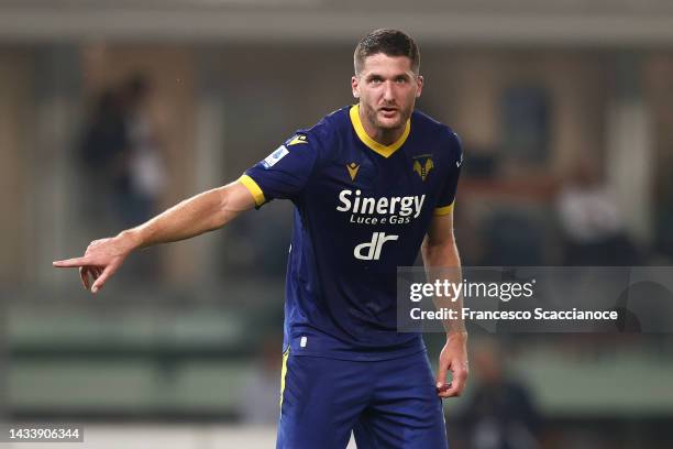 Thomas Henry of Hellas Verona FC gestures during the Serie A match between Hellas Verona and AC Milan at Stadio Marcantonio Bentegodi on October 16,...