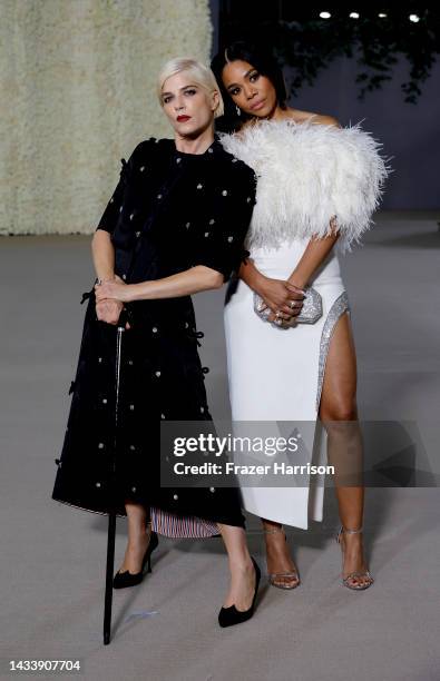 Selma Blair and Regina Hall attend the 2nd Annual Academy Museum Gala at Academy Museum of Motion Pictures on October 15, 2022 in Los Angeles,...