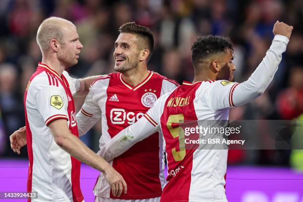 Davy Klaassen of Ajax, Owen Wijndal of Ajax, Dusan Tadic of Ajax celebrate the fifth goal during the Dutch Eredivisie match between Ajax and...
