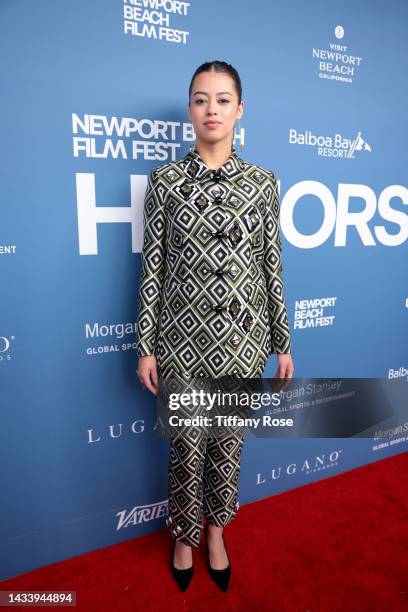 1,004点のアンバー・ミッドサンダーの写真と高解像度写真