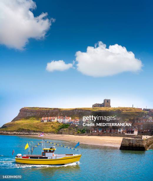 whitby skyline and river esk uk in scarborough borough concil of england - whitby stockfoto's en -beelden