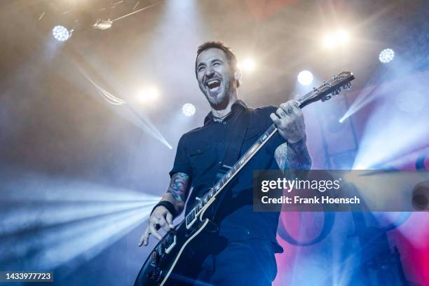 Singer Sully Erna of the American band Godsmack performs live on stage during a concert at the Columbiahalle on October 16, 2022 in Berlin, Germany.