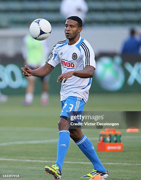 Lionard Pajoy of Philadelphia Union warms up prior to the MLS match against Chivas USA at The Home Depot Center on April 21, 2012 in Carson,...