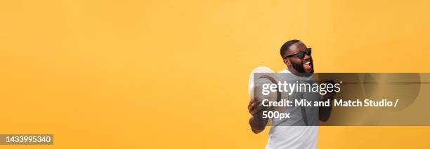 Yellow Backround Rapper Interview 832 Nature (Rapper) Stock Photos, High-Res Pictures, and Images - Getty ...