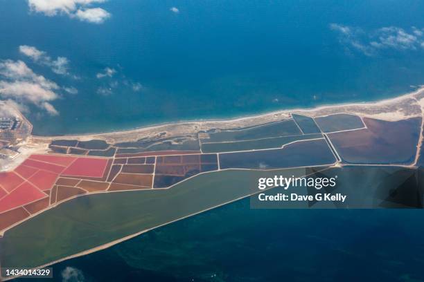 aerial view of mar menor - língua de areia - fotografias e filmes do acervo