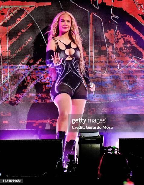 Iggy Azalea performs during Pitbull's "Can't Stop Us Now" summer tour at Amway Center on October 16, 2022 in Orlando, Florida.