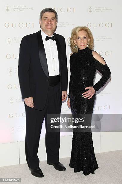 Dr Rickel Dr Craig Thompson Photos and Premium High Res Pictures - Getty Images
