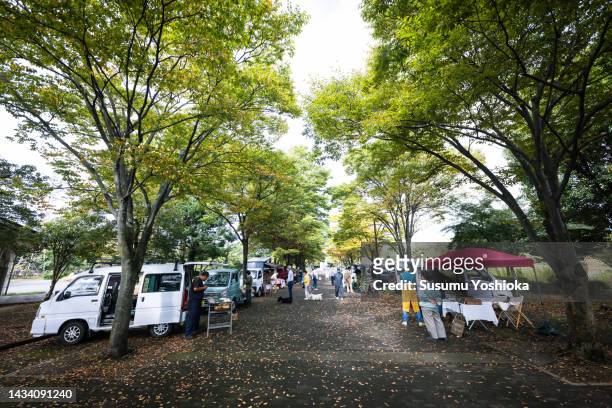coffee shop and farmers at the farmers' market. - japanese tents stock pictures, royalty-free photos & images