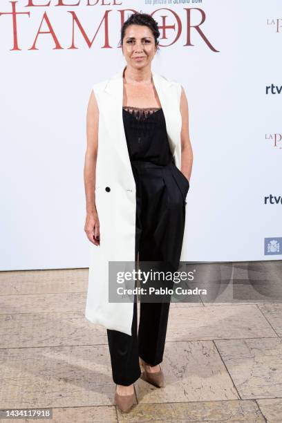 Actress Alicia Borrachero attends the "La Piel del Tambor" photocall at the Villa Real hotel on October 17, 2022 in Madrid, Spain.
