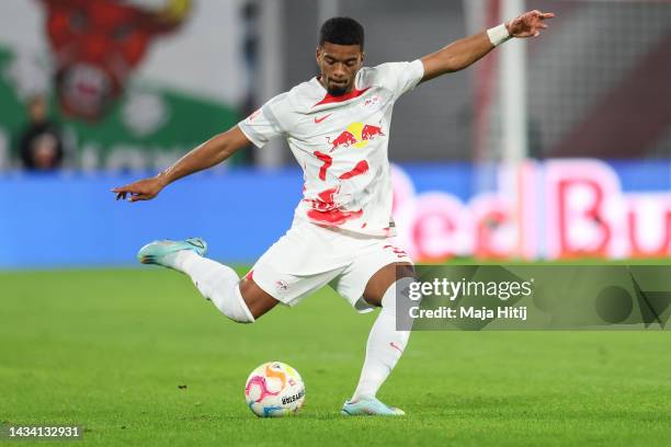 Benjamin Henrichs of RB Leipzig controls the ball during the Bundesliga match between RB Leipzig and Hertha BSC at Red Bull Arena on October 15, 2022...
