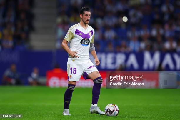 Sergio Escudero of Real Valladolid runs with the ball during the LaLiga Santander match between RCD Espanyol and Real Valladolid CF at RCDE Stadium...