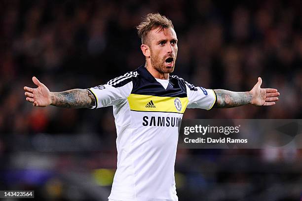 Raul Meireles of Chelsea reacts during the UEFA Champions League Semi Final, second leg match between FC Barcelona and Chelsea FC at Camp Nou on...