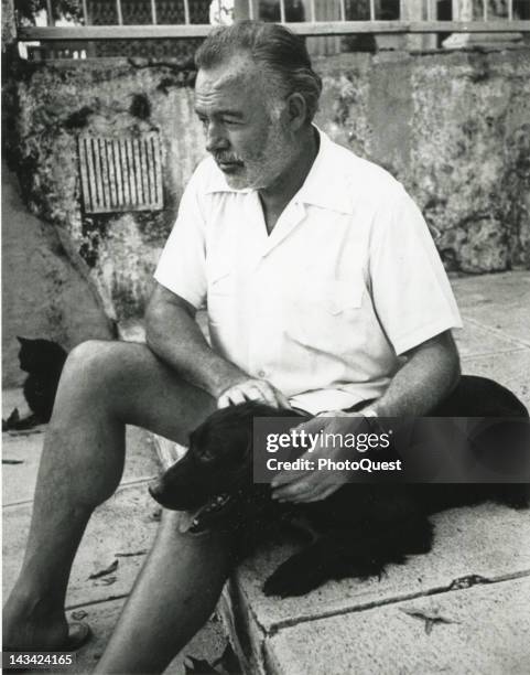 Hemingway Photo Author Ernest Hemingway, 1952. News Photo - Getty Images
