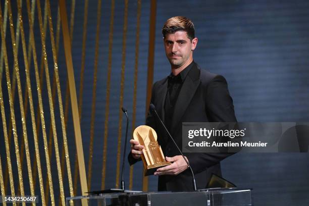 Thibaut Courtois receives the Yashin Trophy for best goalkeeper during the Ballon D'Or ceremony at Theatre Du Chatelet In Paris on October 17, 2022...