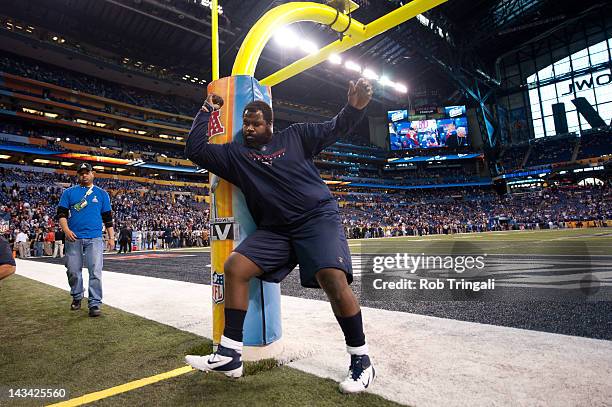 Vince Wilfork of the New England Patriots warms-up before Super Bowl XLVI at Lucas Oil Stadium on February 5, 2012 in Indianapolis, Indiana.