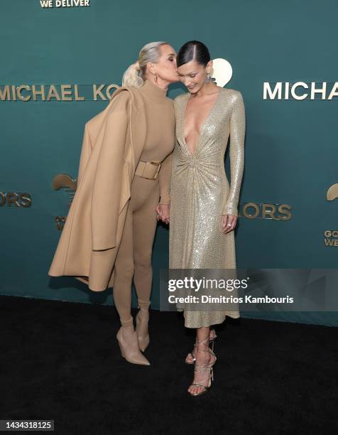 Yolanda Hadid and Bella Hadid attend God's Love We Deliver 16th Annual Golden Heart Awards at The Glasshouse on October 17, 2022 in New York City.