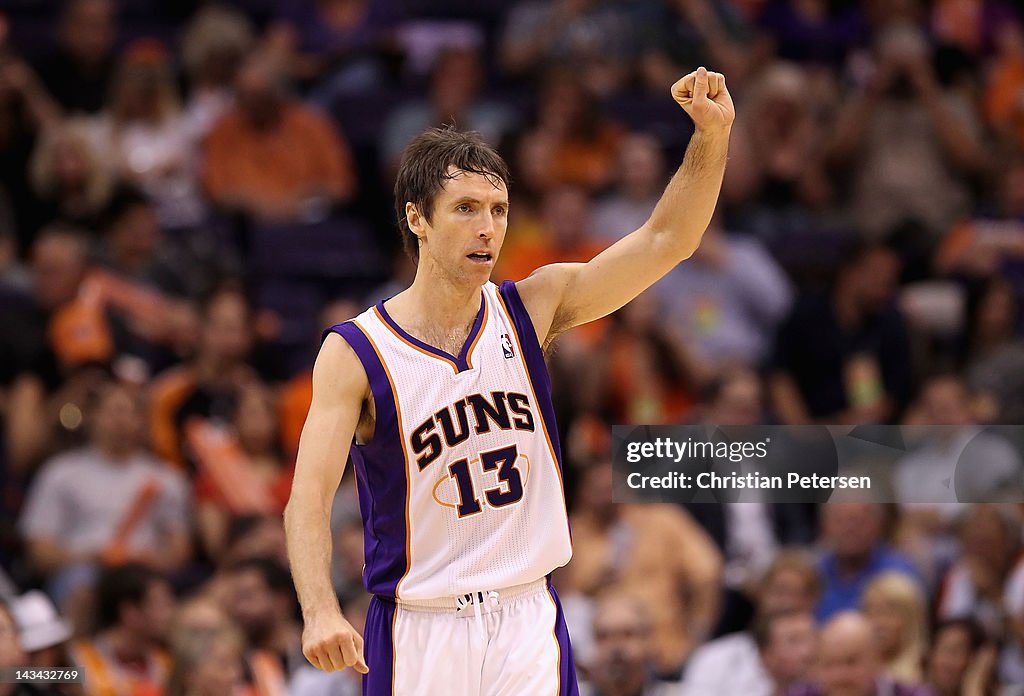 San Antonio Spurs v Phoenix Suns
