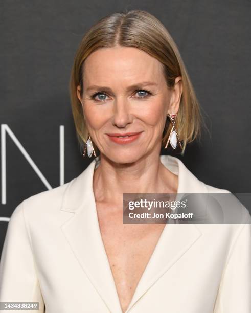 Naomi Watts attends 29th Annual ELLE Women In Hollywood Celebration on October 17, 2022 in Los Angeles, California.