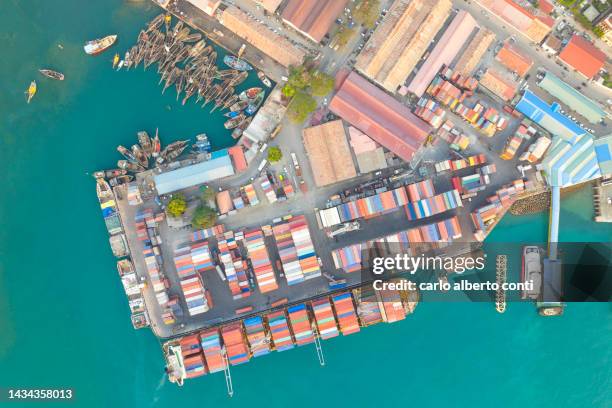 aerial view taken by drone of stone town port, zanzibar, tanzania, africa - east africa photos et images de collection