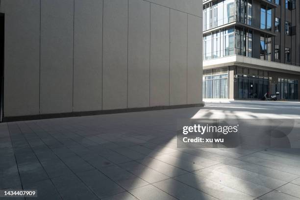 street building exterior - street front view stock pictures, royalty-free photos & images