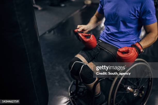 disabled male boxer - paraplegic stock pictures, royalty-free photos & images