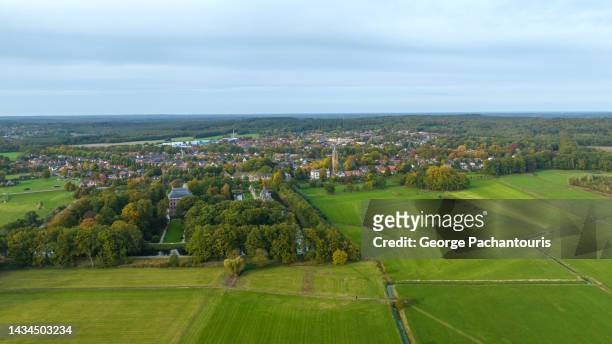 aerial photo of green grass fields and tree area - utrecht stockfoto's en -beelden