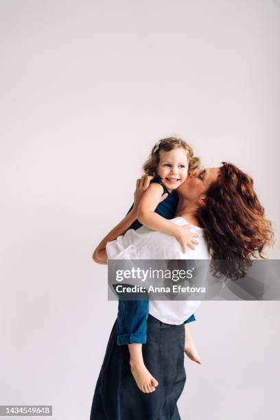 mother and daughter. mother's day concept - single mother portrait stock pictures, royalty-free photos & images