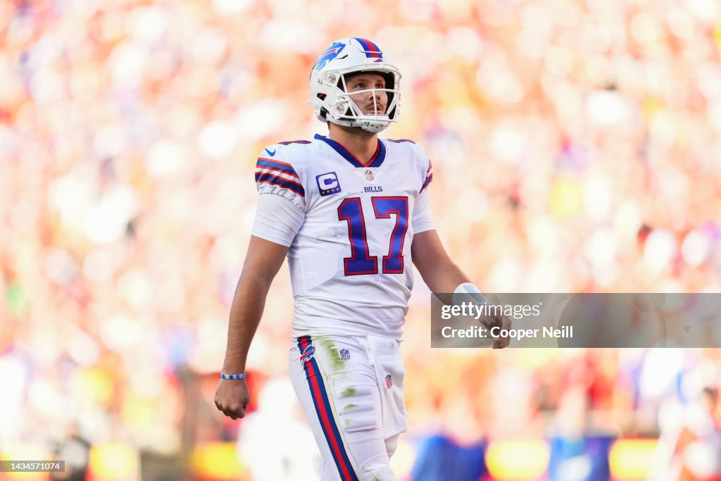 Buffalo Bills v Kansas City Chiefs