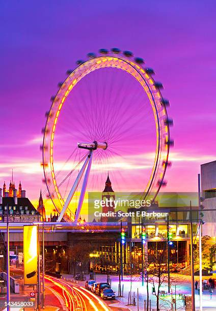 big ben and london eye - millennium wheel stockfoto's en -beelden