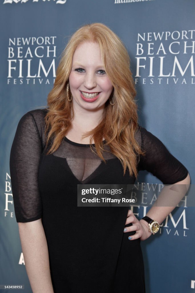 Tv Host Elizabeth Stanton attends the World Premiere of "Jewtopia" at