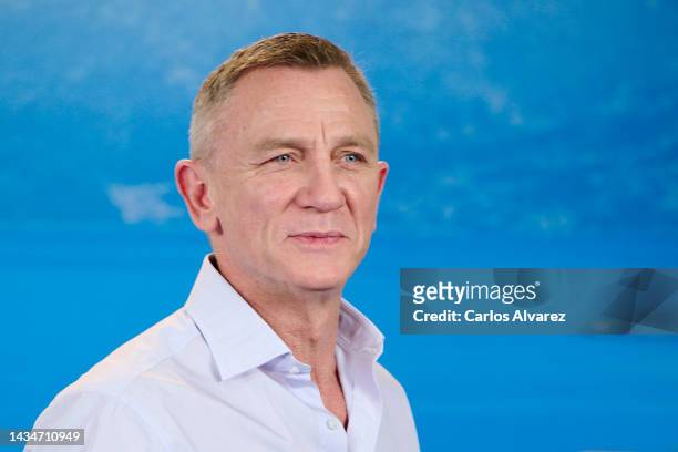 Actor Daniel Craig attends "Puñales Por La Espalda: El Misterio De Glass Onion" photocall at the Rosewood Villa Magna Hotel on October 19, 2022 in...