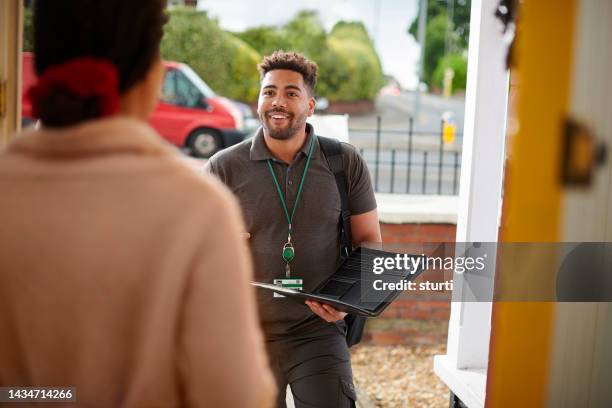 social services at the door - petition stock pictures, royalty-free photos & images