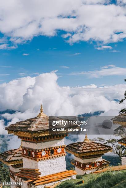 dochula pass , bhutan - dochula pass stock pictures, royalty-free photos & images
