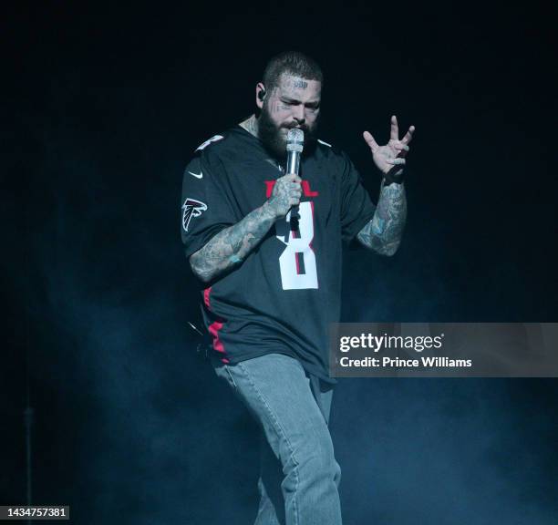 Post Malone performs onstage during his "Twelve Carat Toothache" tour at State Farm Arena on October 18, 2022 in Atlanta, Georgia.