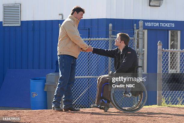 What to do While You're Waiting" Episode 112 -- Aired 1/10/07 -- Pictured: Kyle Chandler as Eric Taylor, Scott Porter as Jason Street