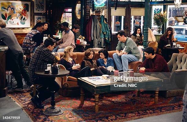 The One with the Lesbian Wedding" Episode 11 -- Air Date -- Pictured: Matt LeBlanc as Joey Tribbiani, Lisa Kudrow as Phoebe Buffay, Jennifer Aniston...