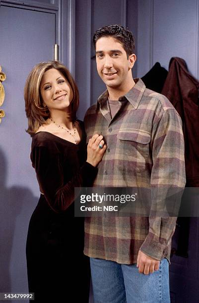 The One Where Ross and Rachel...You Know" Episode 15 -- Pictured: Jennifer Aniston as Rachel Green, David Schwimmer as Ross Geller