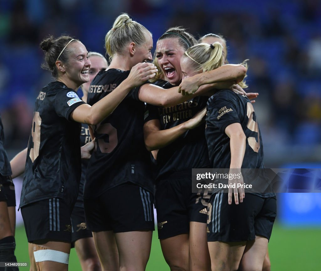 Olympique Lyonnais v Arsenal WFC : Group C - UEFA Women's Champions League