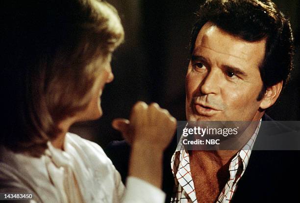 Claire" Episode 117 -- Airdate -- Pictured: Linda Evans as Claire Prescott, James Garner as Jim Rockford