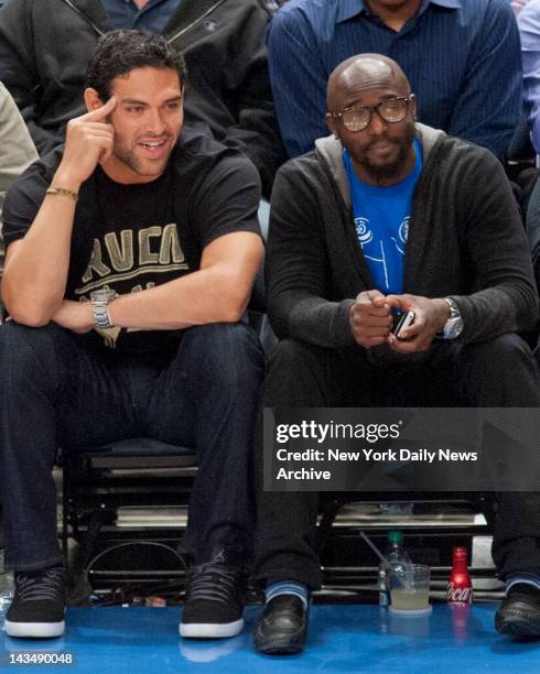 New York Knicks vs Los Angeles Clippers. NY Jets QB Mark Sanchez withwide receiver Santonio Holmes at NY Knicks game sitting courtside at Madison...