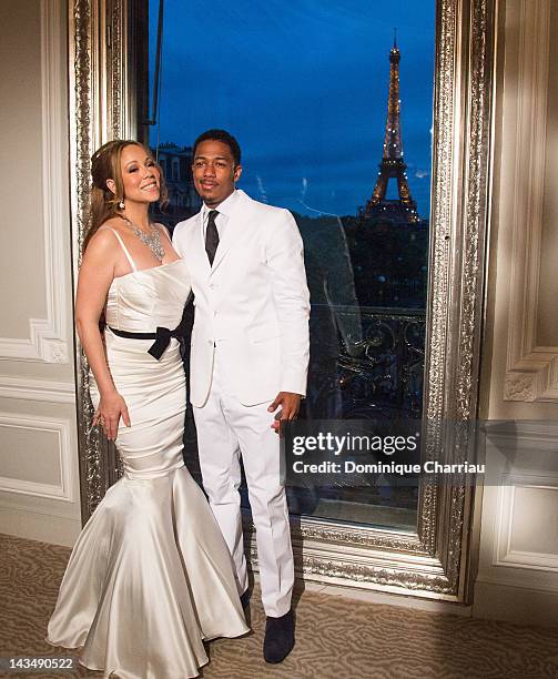 Mariah Carey and her husband Nick Cannon during their wedding vows renewal ceremony, photocall at Maison Blanche on April 27, 2012 in Paris, France.