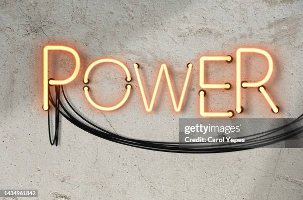 power text in neon light - police force photos et images de collection