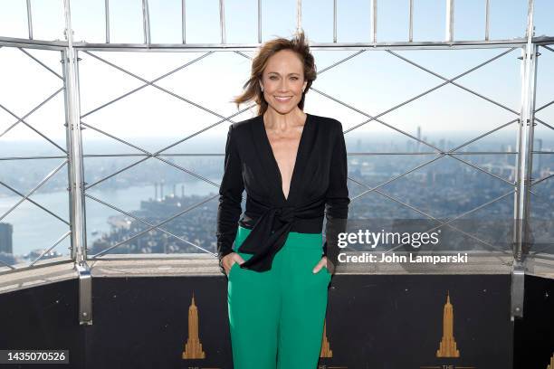 Nikki DeLoach visits the Empire State Building on October 20, 2022 in New York City.