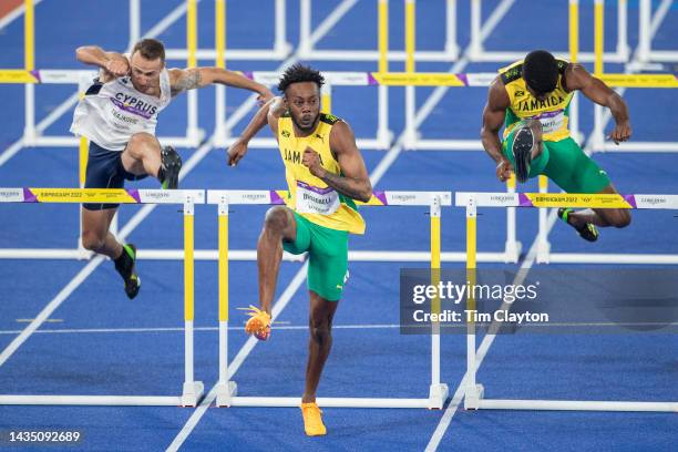 M Rasheed B Rasheed Broadbell Photos and Premium High Res Pictures - Getty Images